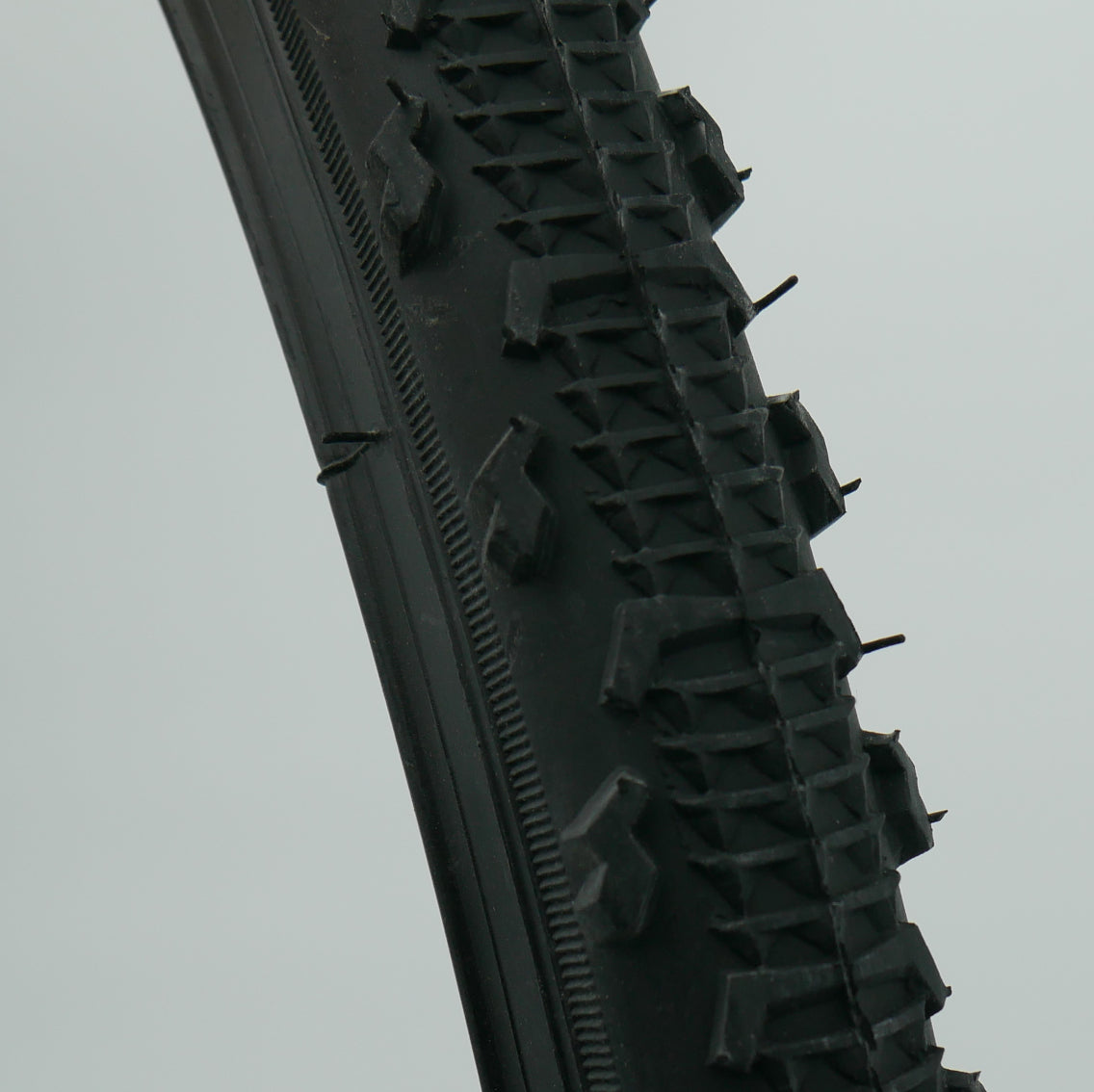 700x38c Vee Rubber VRB185